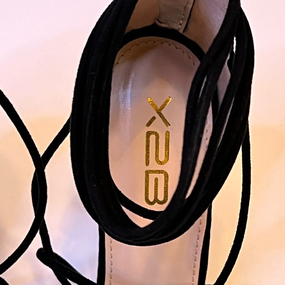 Womens x2b high heels - Picture 7 of 8